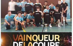 U17M vainqueurs de la Coupe du Comité